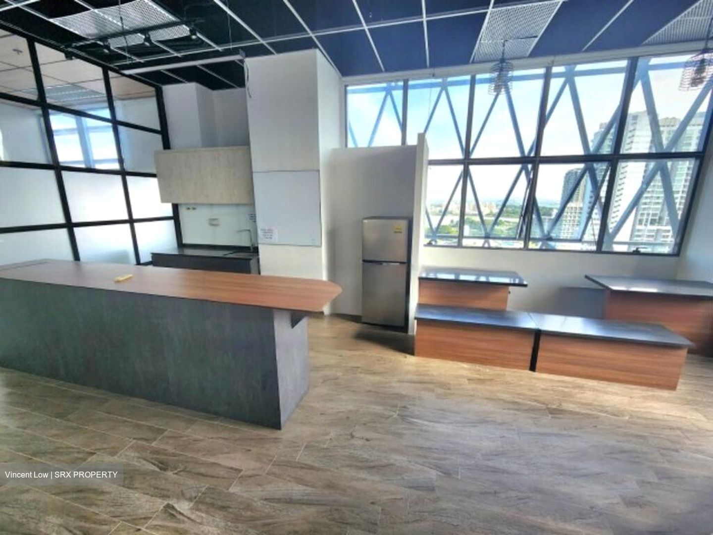 Ct Hub 2 (D12), Office #452203111